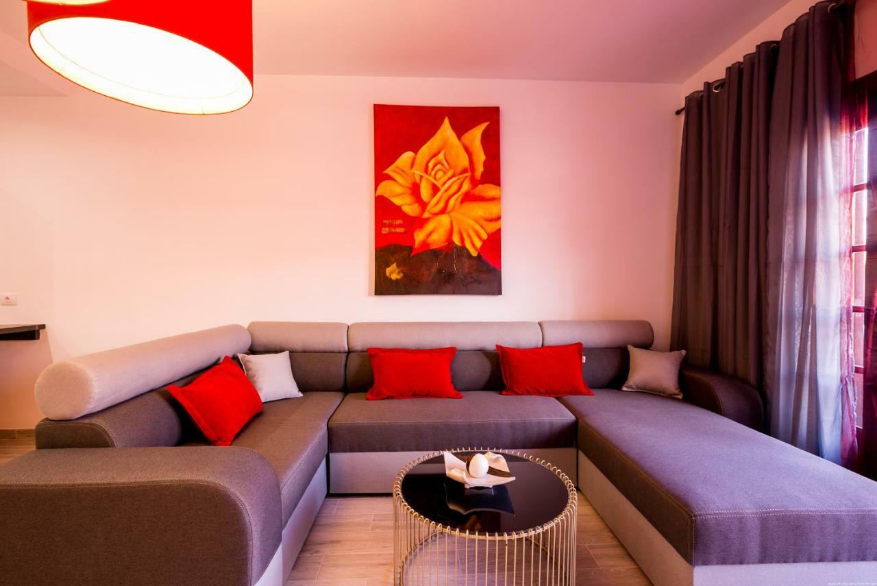 Spacious & Stylish Apartment Los Cristianos Los Cristianos  Eksteriør billede